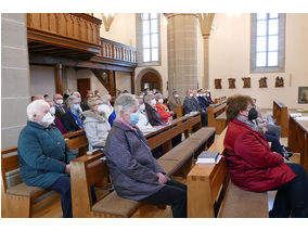 Festgottesdienst für die Kommunionjubilare an Ostermontag (Foto: Karl-Franz Thiede)